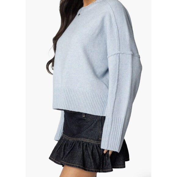 EDIKTED Shirley Oversized Knit Crewneck Sweater Light Blue Size Medium NWT NEW - Picture 7 of 11